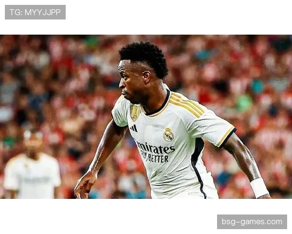 莫利纳本赛季在阿根廷右路表现稳健，攻防两端持续提升