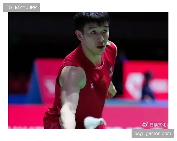 李诗沣训练完直接去奢侈品店刷卡，这消费节奏谁跟得上